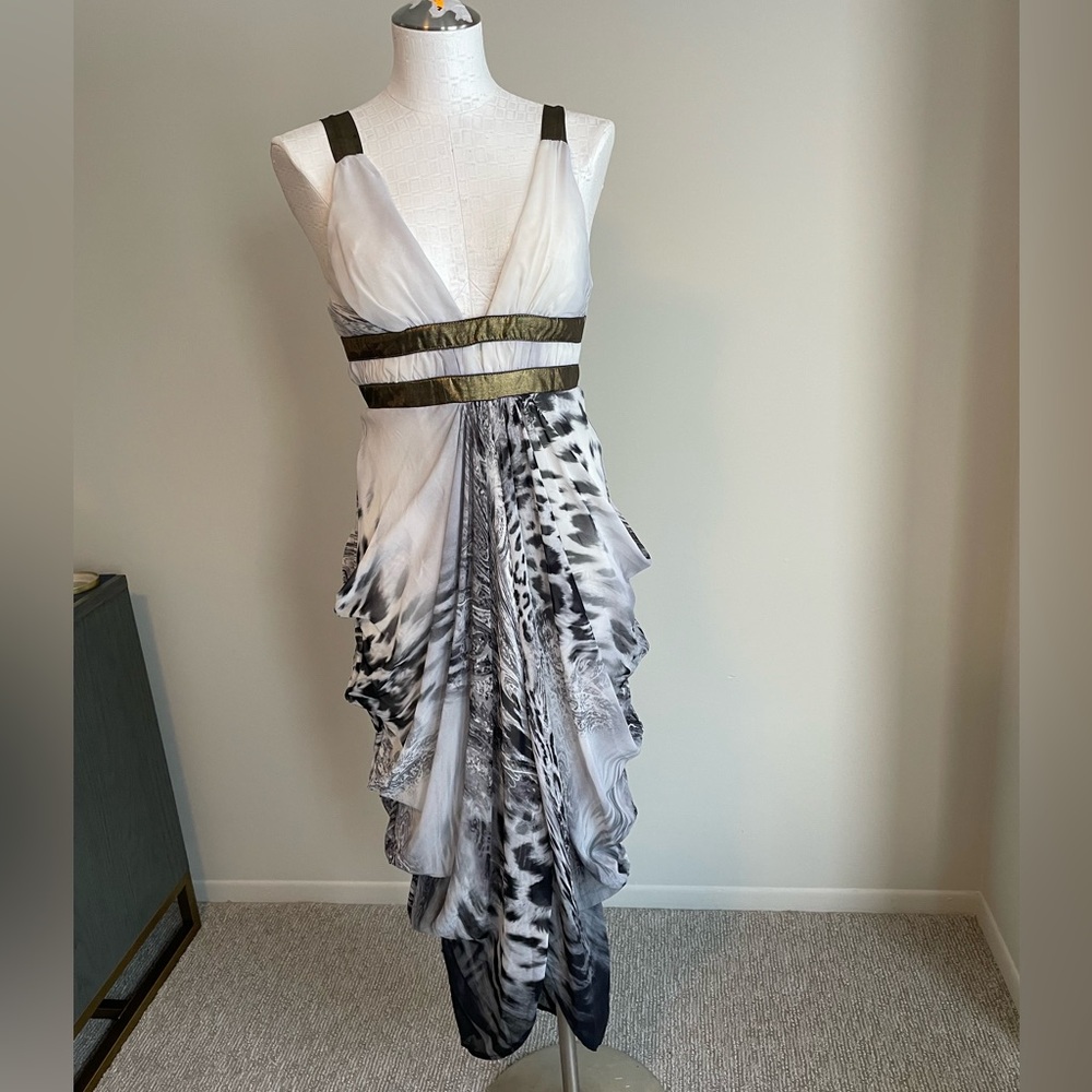 (M) Marineblu Black and White Unique Dress